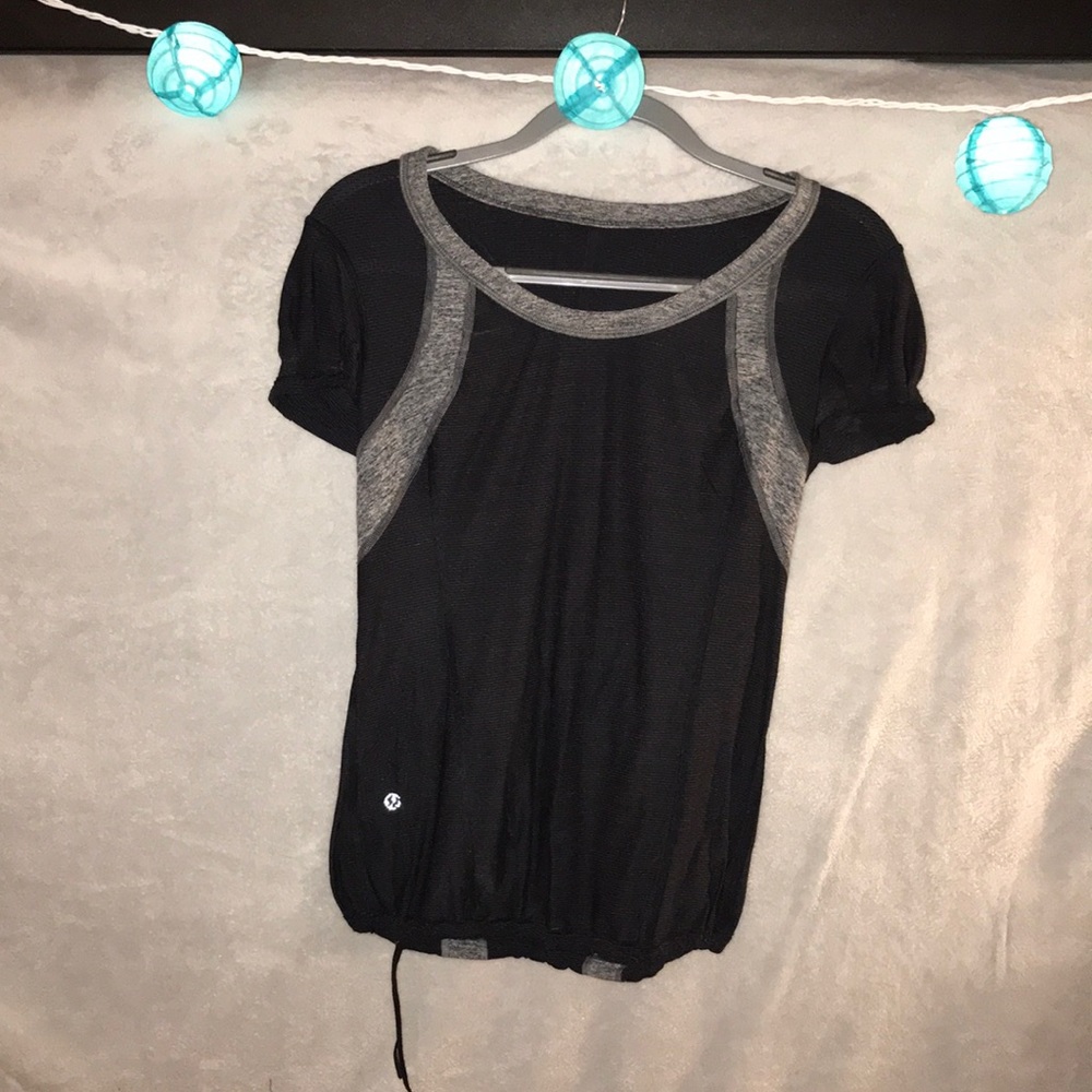 Lululemon workout top. Size 6.